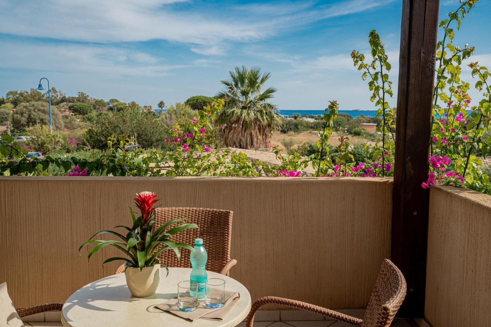 Hotel Mariposas Villasimius Luaran gambar